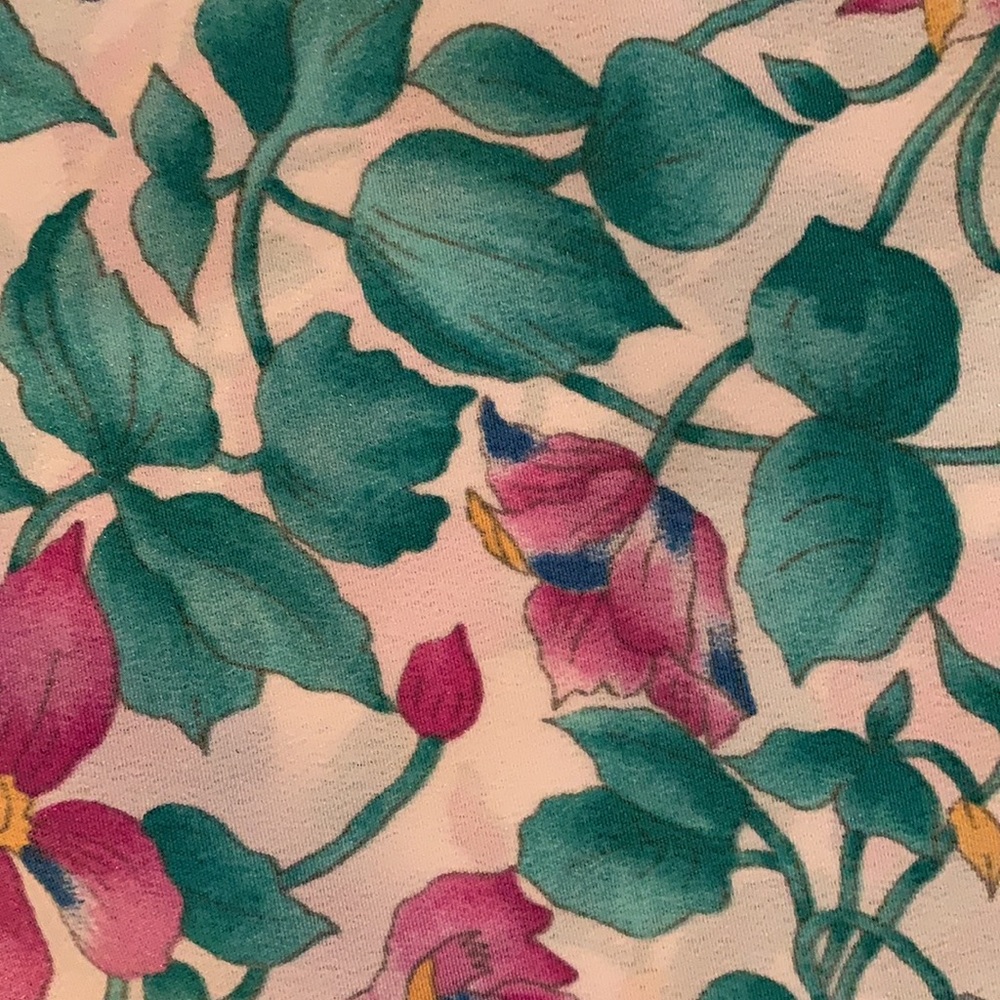 Floral Polyester Fabric - Picture 6 of 6